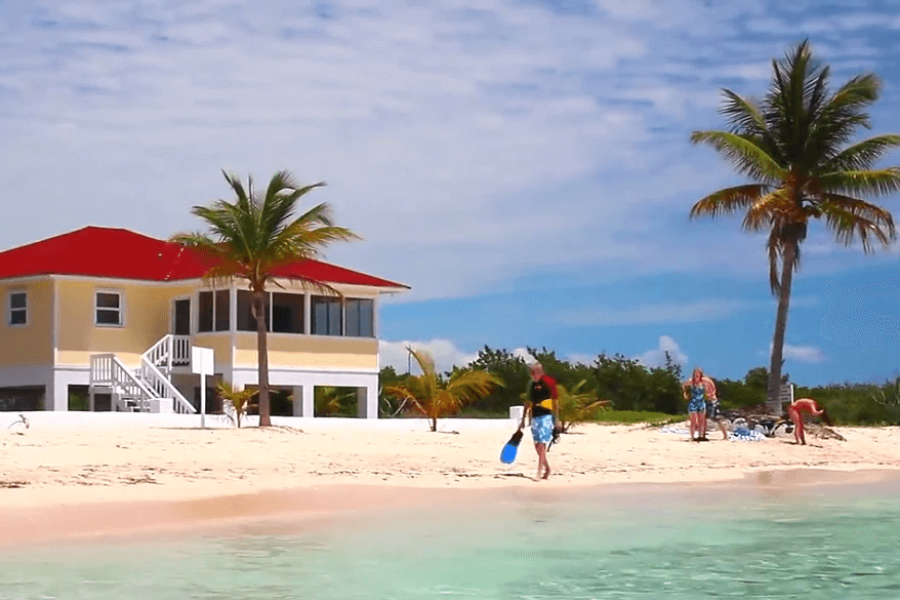 BEACH FRONT VILLAS – 1 BED & 1 BATH